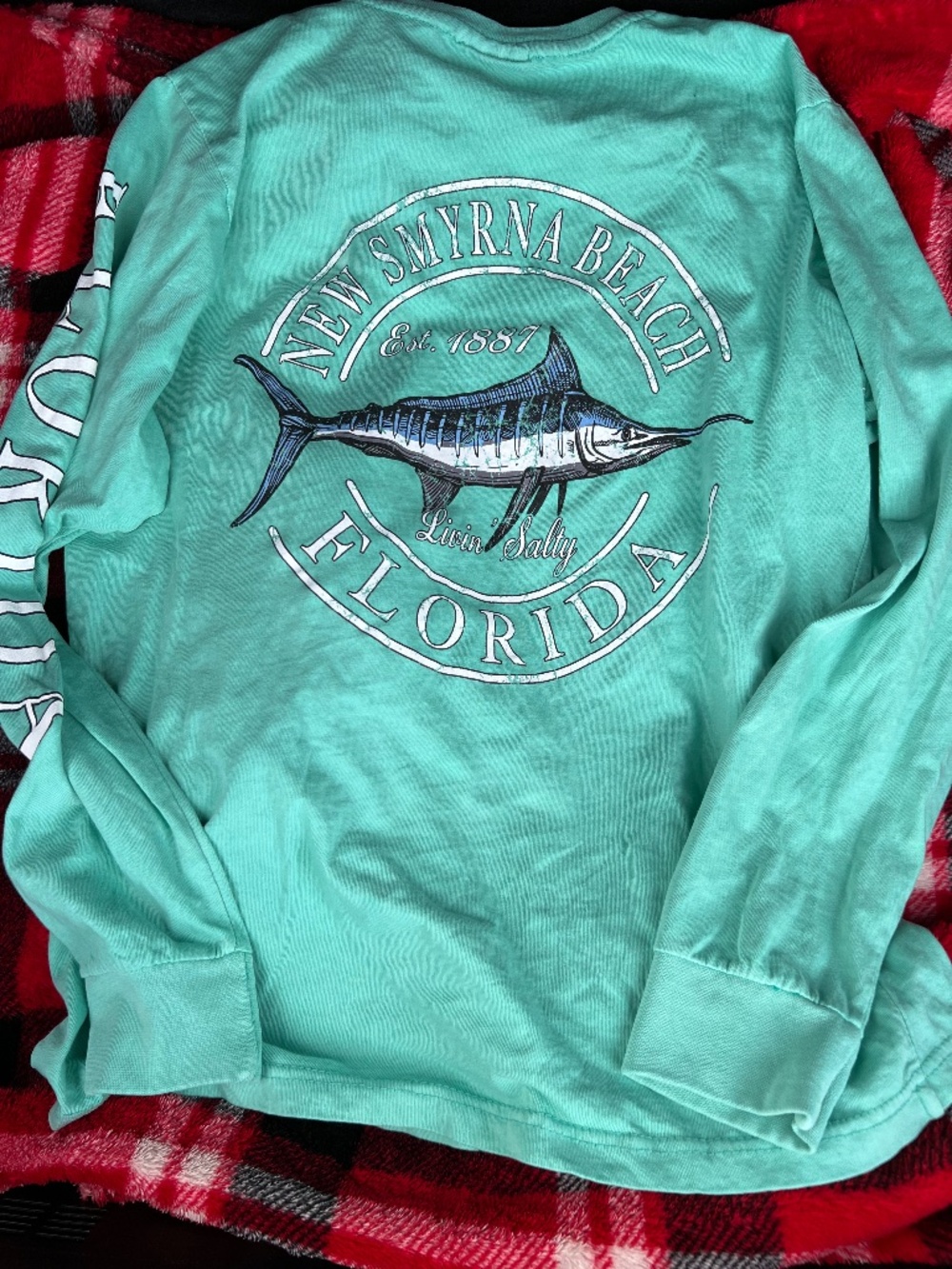 Long sleeve t shirt